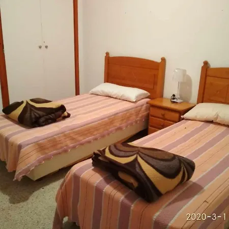 Els Vents Para 6 Personas En Playa Privada De Feriehus Tossa de Mar